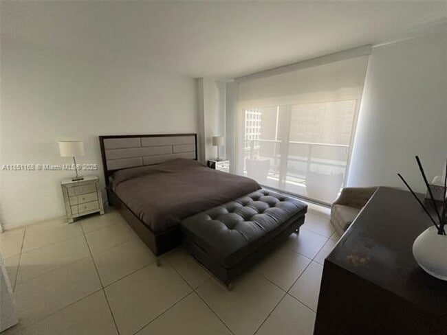 Building Photo - 31 SE 6th St