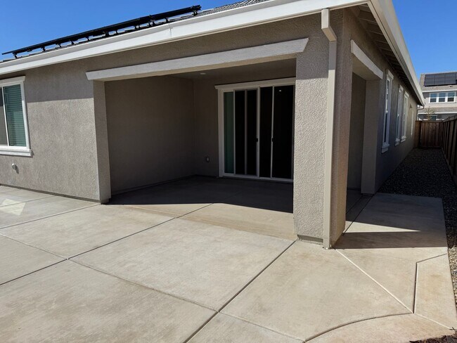 Building Photo - 3024 Red Canard Wy