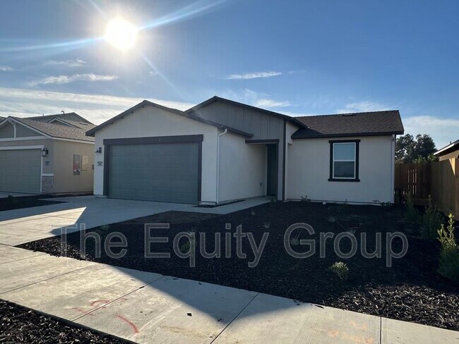 Building Photo - 2231 N Julieann St