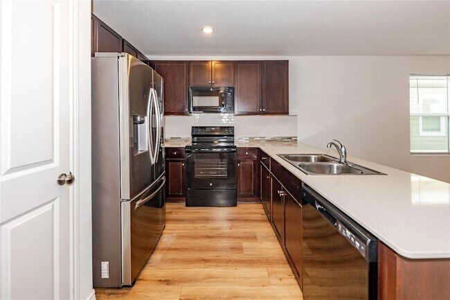 Building Photo - 1129 Catfish Ln