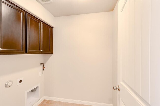 Building Photo - 11101 Wyola Bend