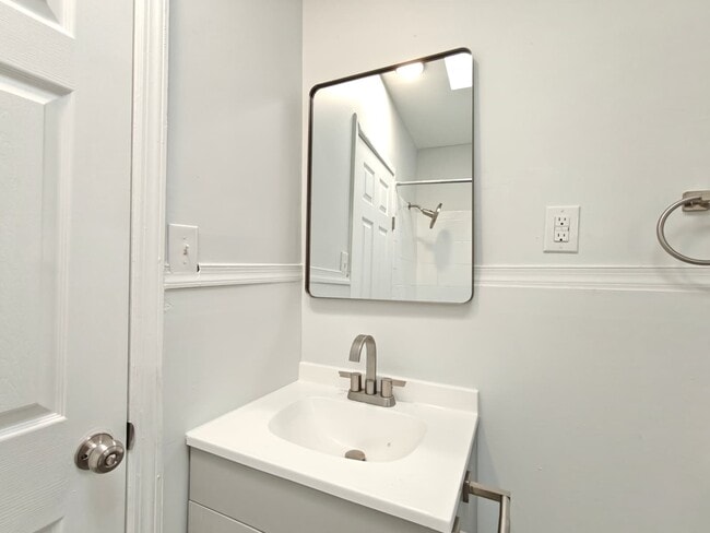 Building Photo - 2541 N 9th St