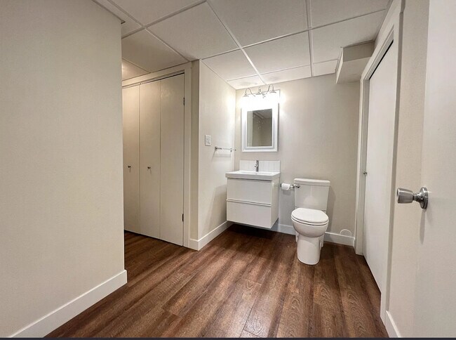 Building Photo - 2916 Johnson Ave NW