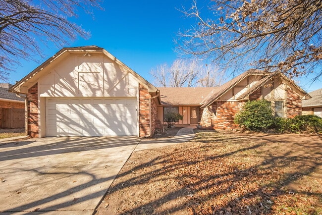 Building Photo - 9713 Hummingbird Ln