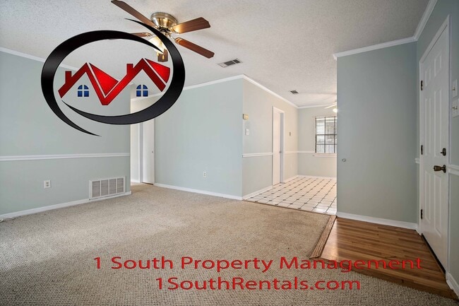 Building Photo - 964 McNeil Ave