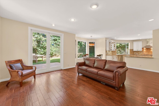 Building Photo - 16015 W Northfield St