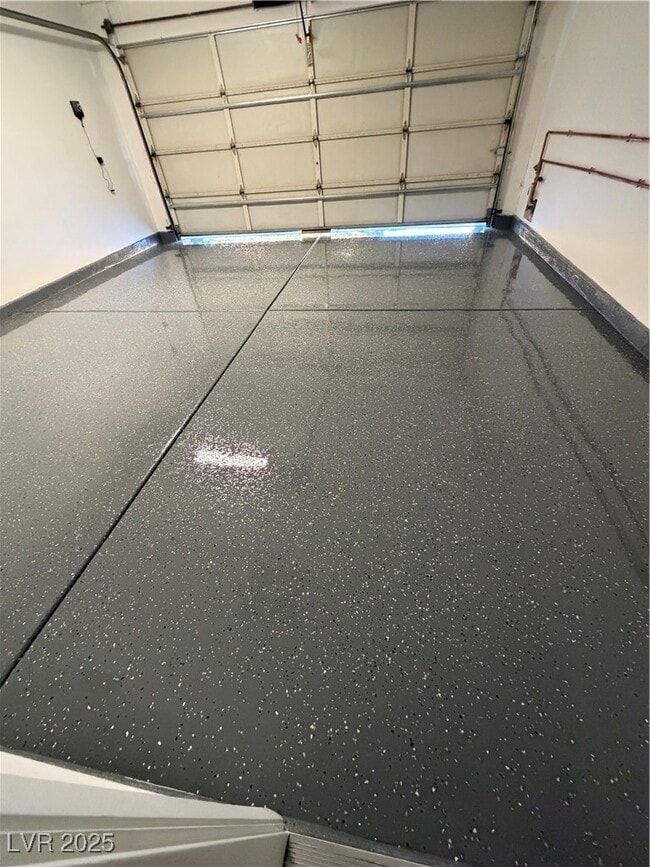 Building Photo - 9449 Amber Valley Ln