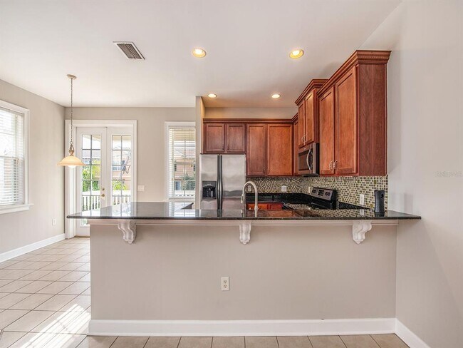 Building Photo - 6810 S Kissimmee St