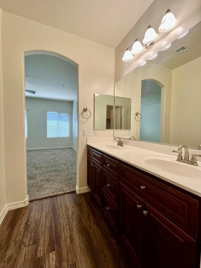 Building Photo - 7726 E Baseline Rd