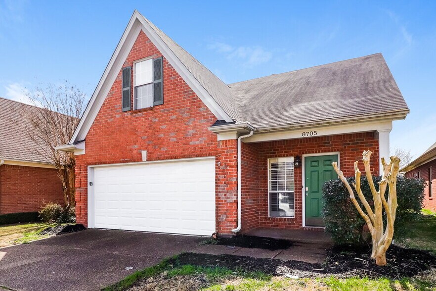 Building Photo - 8705 Eagle View Dr