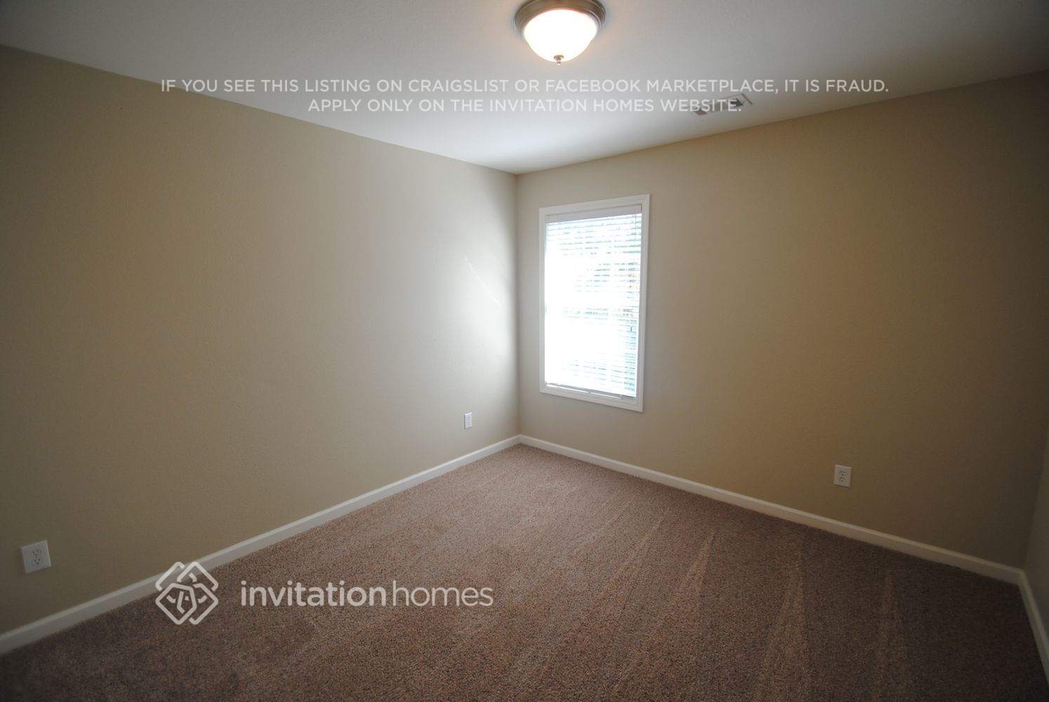 Building Photo - 6685 White Walnut Way