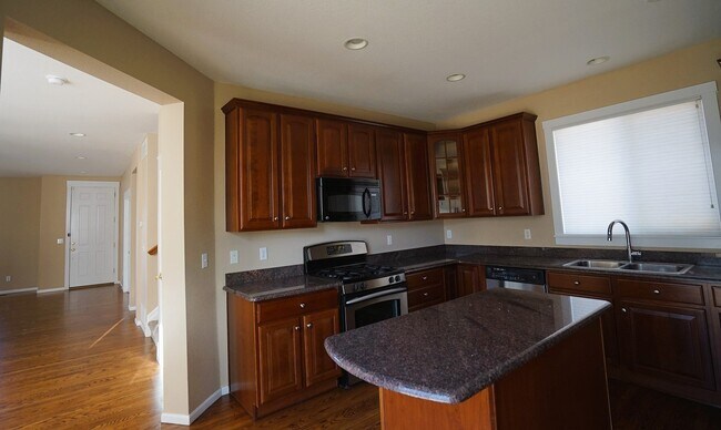 Building Photo - 10536 Unity Pkwy