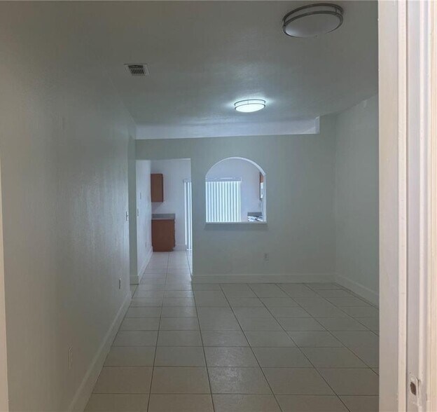 Building Photo - 6912 NW 179th St