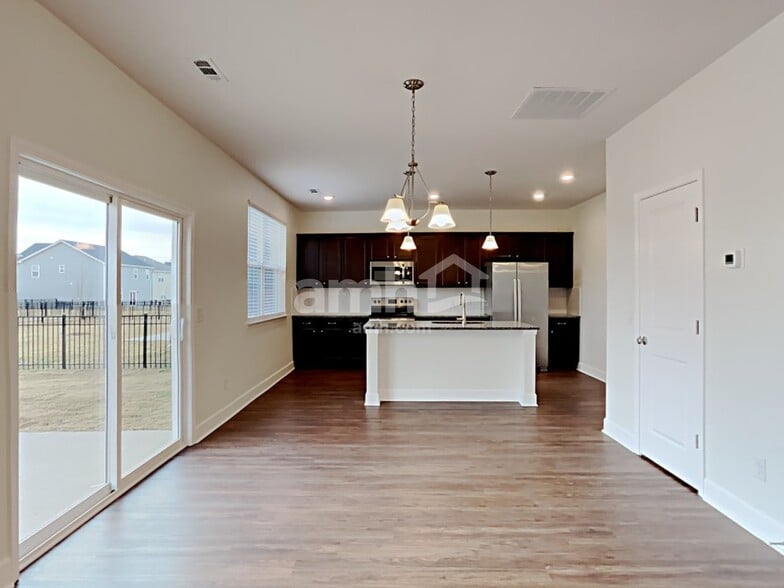 Building Photo - 3592 Butler Rd