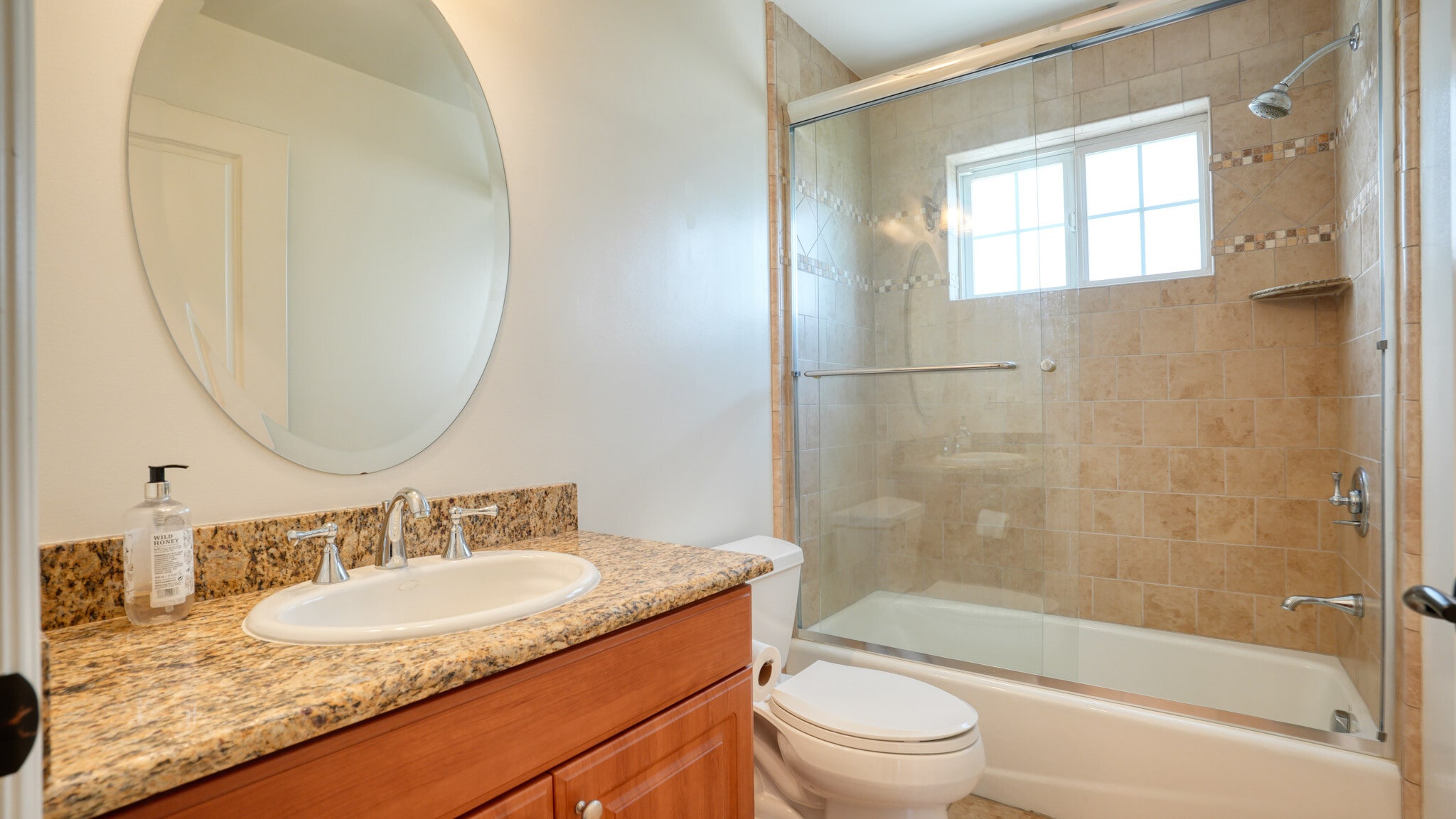 Building Photo - 10752 Hortense St