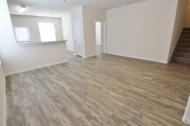 Building Photo - 3811 Lexington Grove Ct