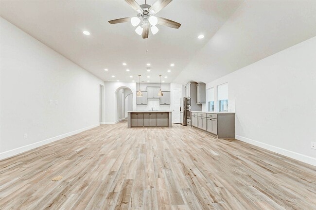 Building Photo - 624 Cape Capri Dr