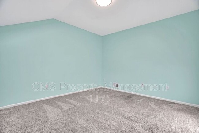 Building Photo - 2219 North Ave