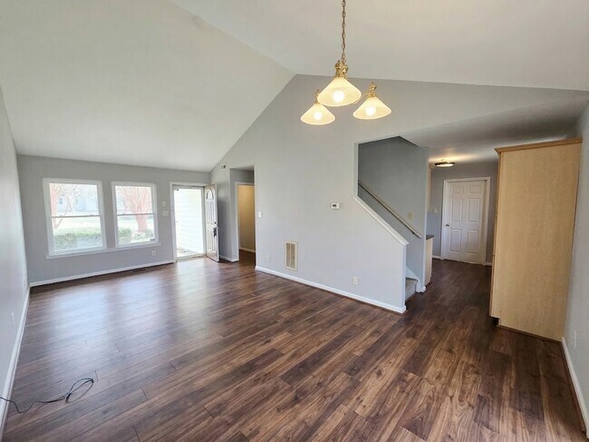 Building Photo - 2706 Ramblegate Ln