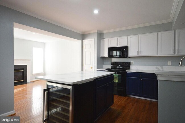 Building Photo - 106 Cagney Terrace SE