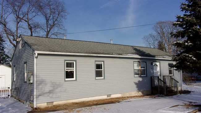 Primary Photo - 41 Carolina Ave