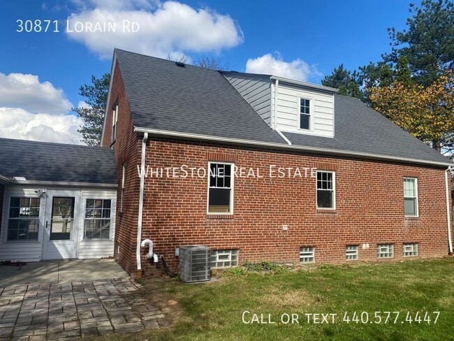 Building Photo - 30871 Lorain Rd
