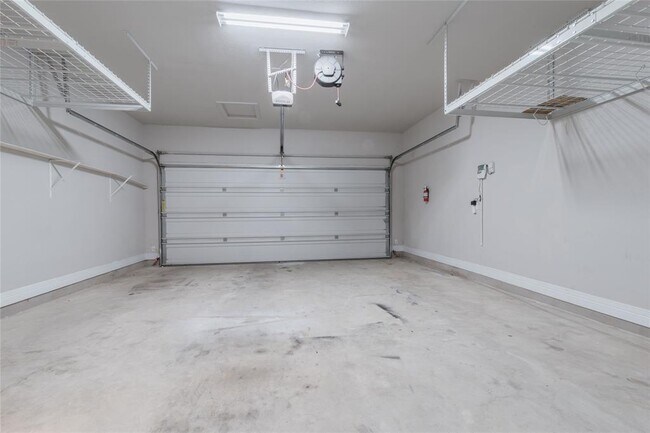 Building Photo - 1016 Teravista Crossing