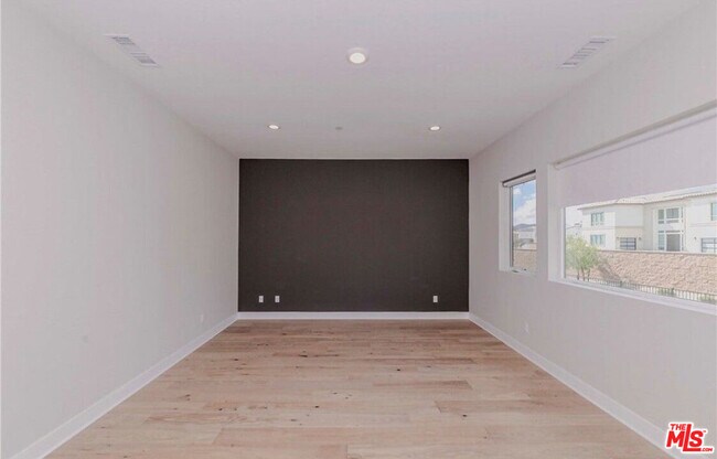 Building Photo - 20537 Overlook Ct