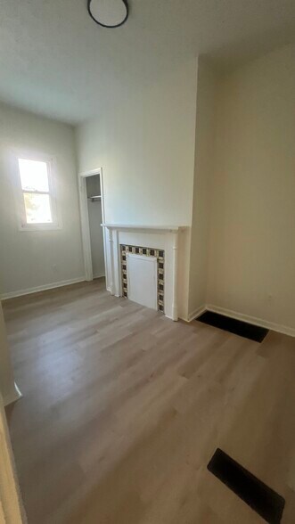 Building Photo - 1502 Hunter Ave