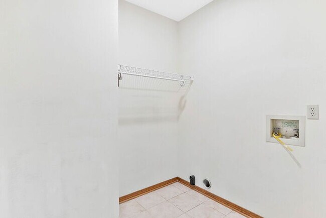 Building Photo - AVAILABLE NOW – $3,000/MONTH – ALL UTILITIES + LAWN SERVICE + POOL SERVICE INCLUDED!