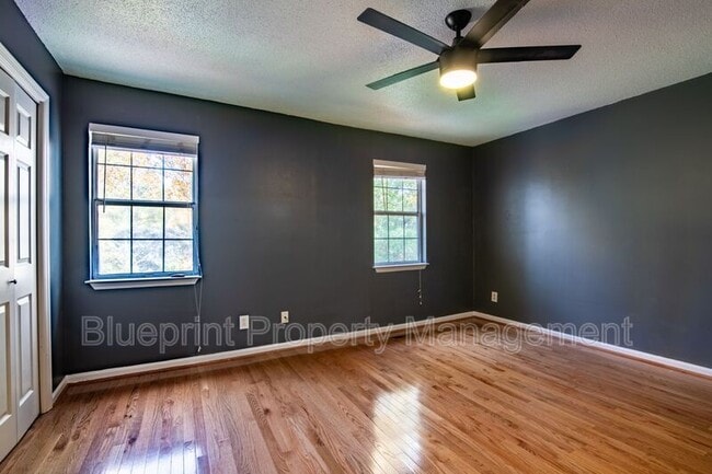 Building Photo - 118 Ridge Park Dr