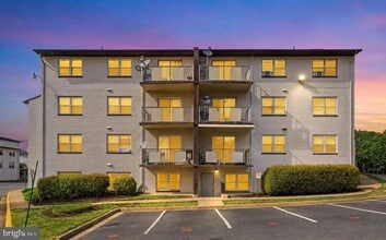 Building Photo - 4260 Buckman Rd