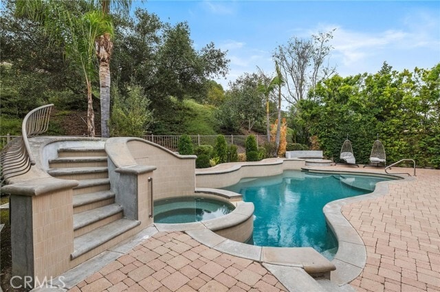 Building Photo - 1 Calle Saltamontes