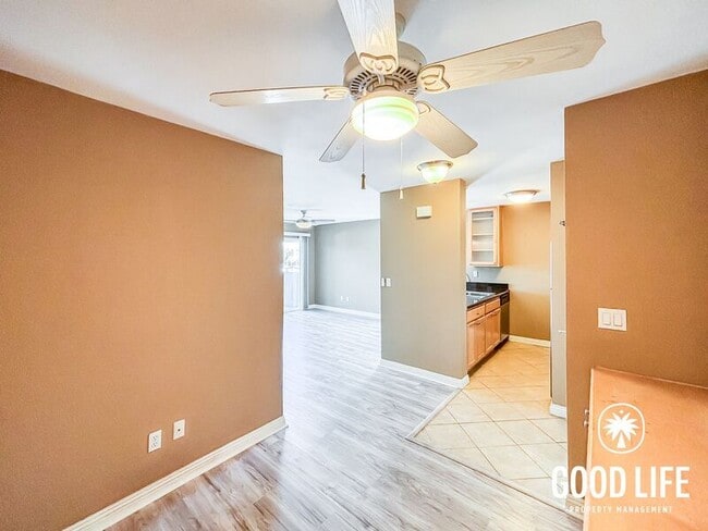 Building Photo - 4860 Rolando Ct