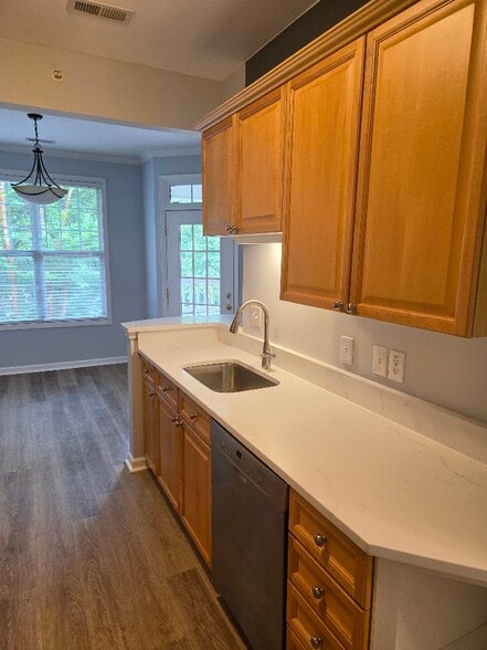 Building Photo - 8011 Allyns Landing Way