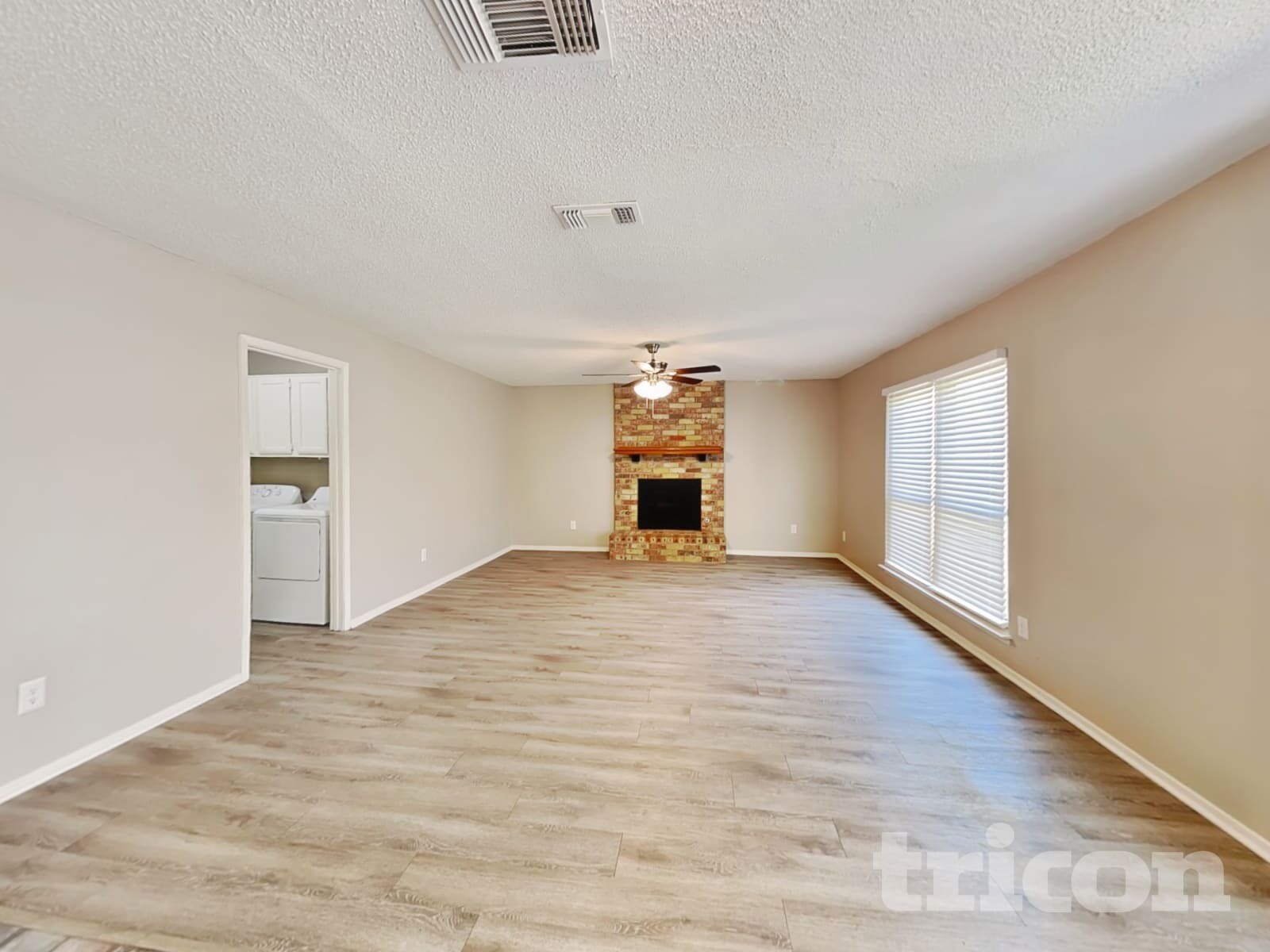 Building Photo - 4103 Orchard Hill Dr