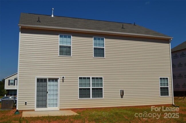 Building Photo - 117 Quail Springs Rd