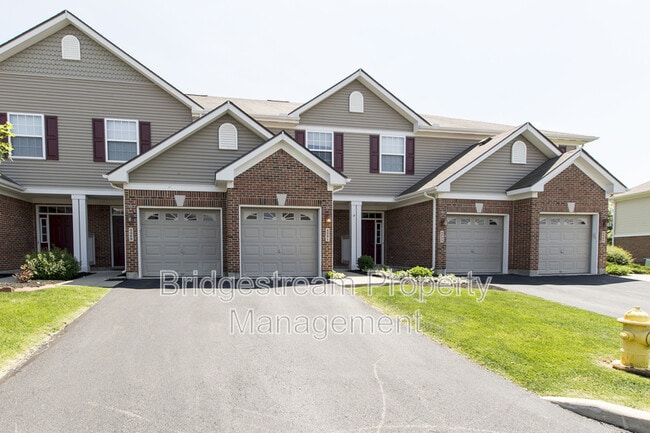 Building Photo - 4391 Straight Arrow Rd