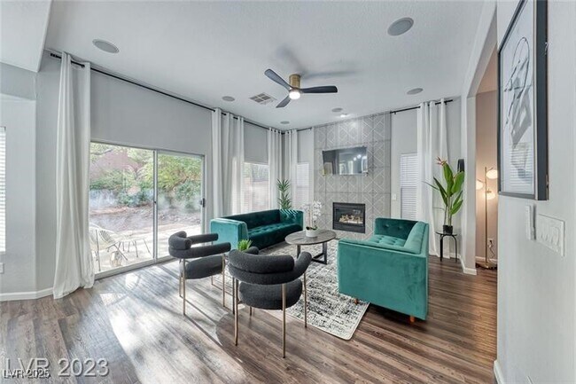 Building Photo - 183 Andada Dr