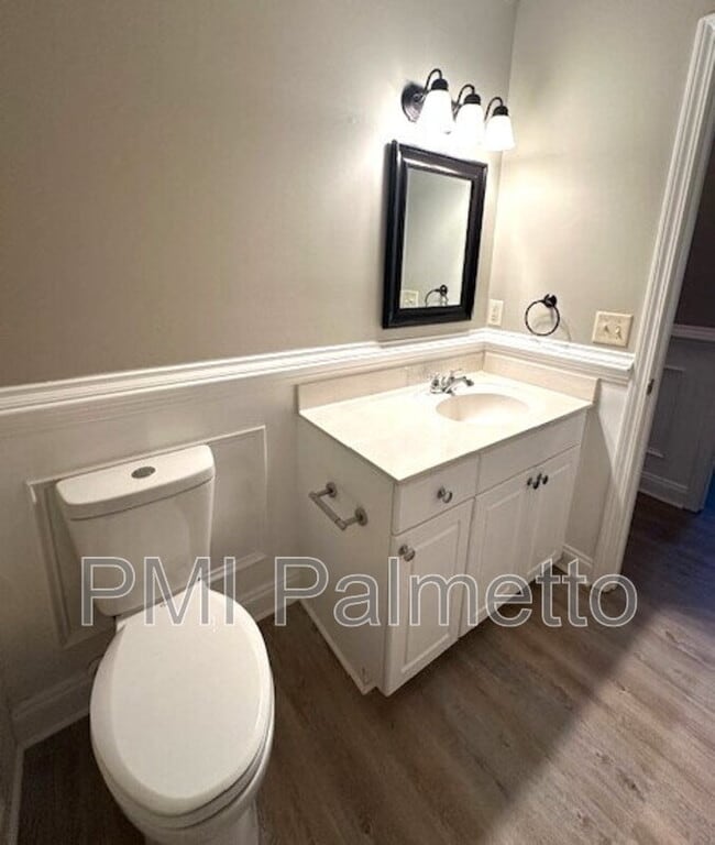 Building Photo - 149 Kerry Gibbons Dr