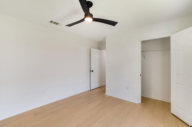 Building Photo - 145 Bayou Landing Rd