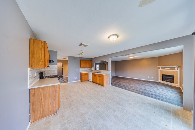 Building Photo - 20119 Baron Brook Dr