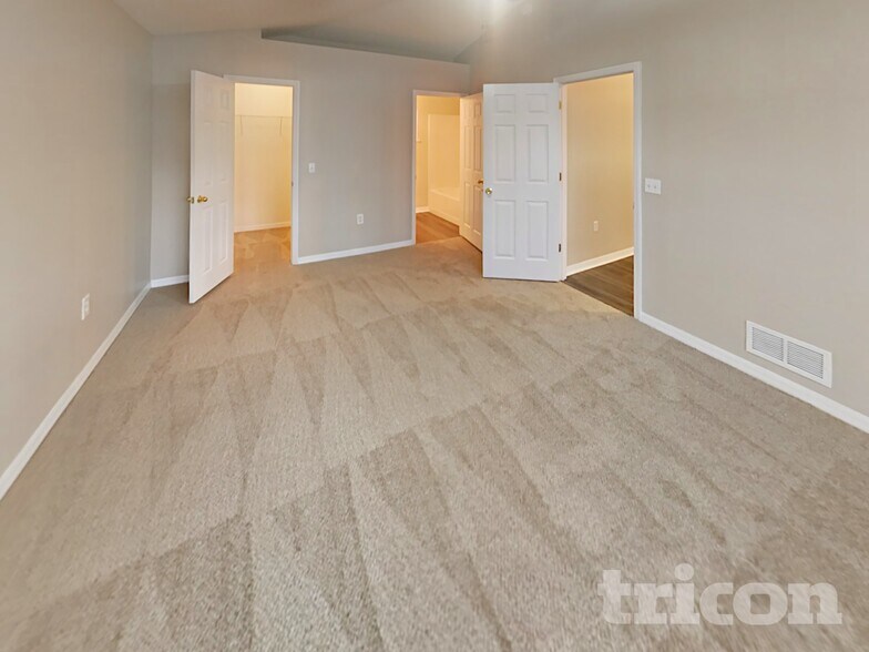 Building Photo - 6372 Gainsboro Ave