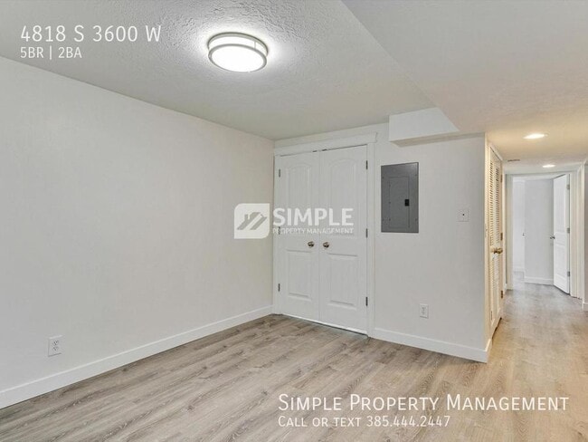 Building Photo - 4818 3600 W