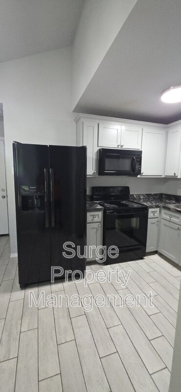 Building Photo - 9108 Lanham St