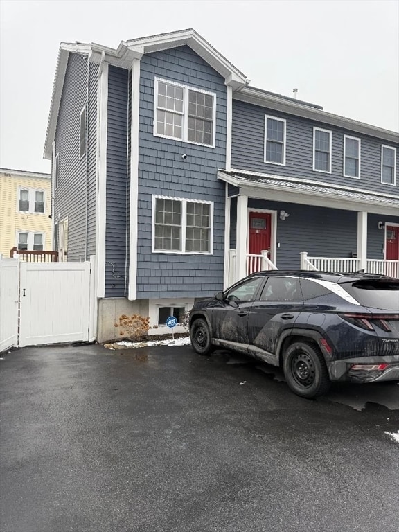 Building Photo - 13 Marion St