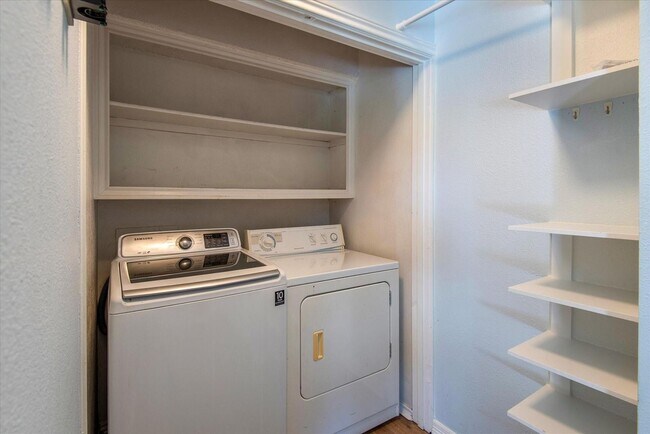Building Photo - Now available for immediate move-in!