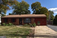 Building Photo - 4011 Lees Corner Rd