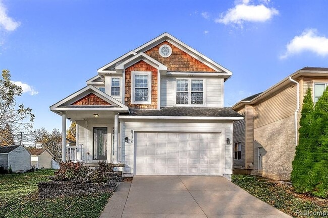 Building Photo - 2136 Brock St