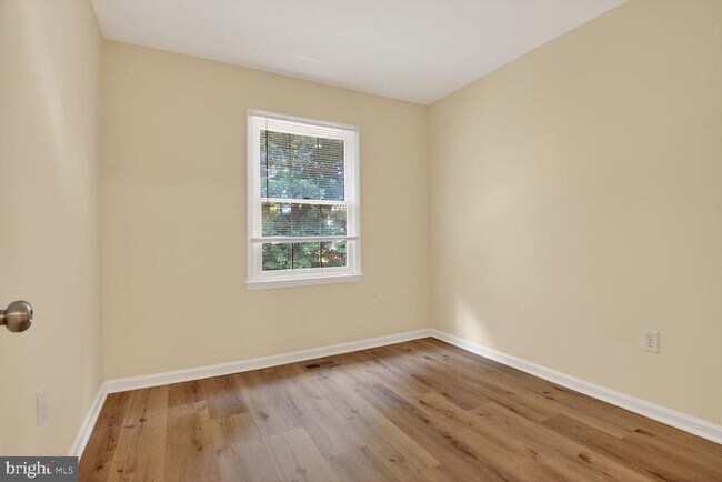 Building Photo - 14643 Stone Range Dr